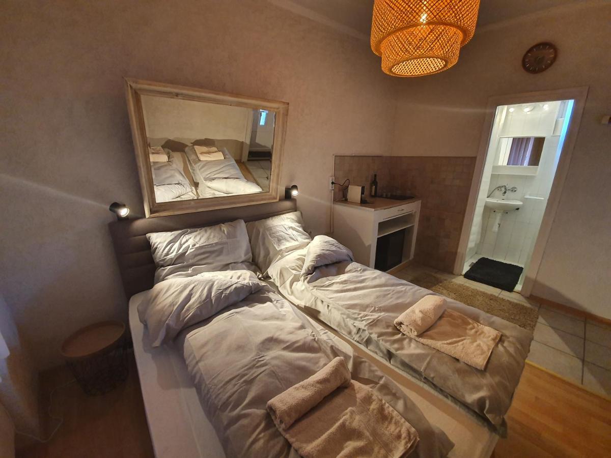 Corte Apartman Pápa Εξωτερικό φωτογραφία